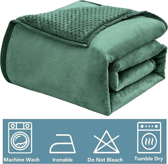 Luxury 3 Layers Fleece Throw Blanket,Thick Decorative Warm Blanket Twin Size 50" x 60", Soft Velvet Winter Blanket for Sofa Couch Bed,Washable & Breathable,Green
